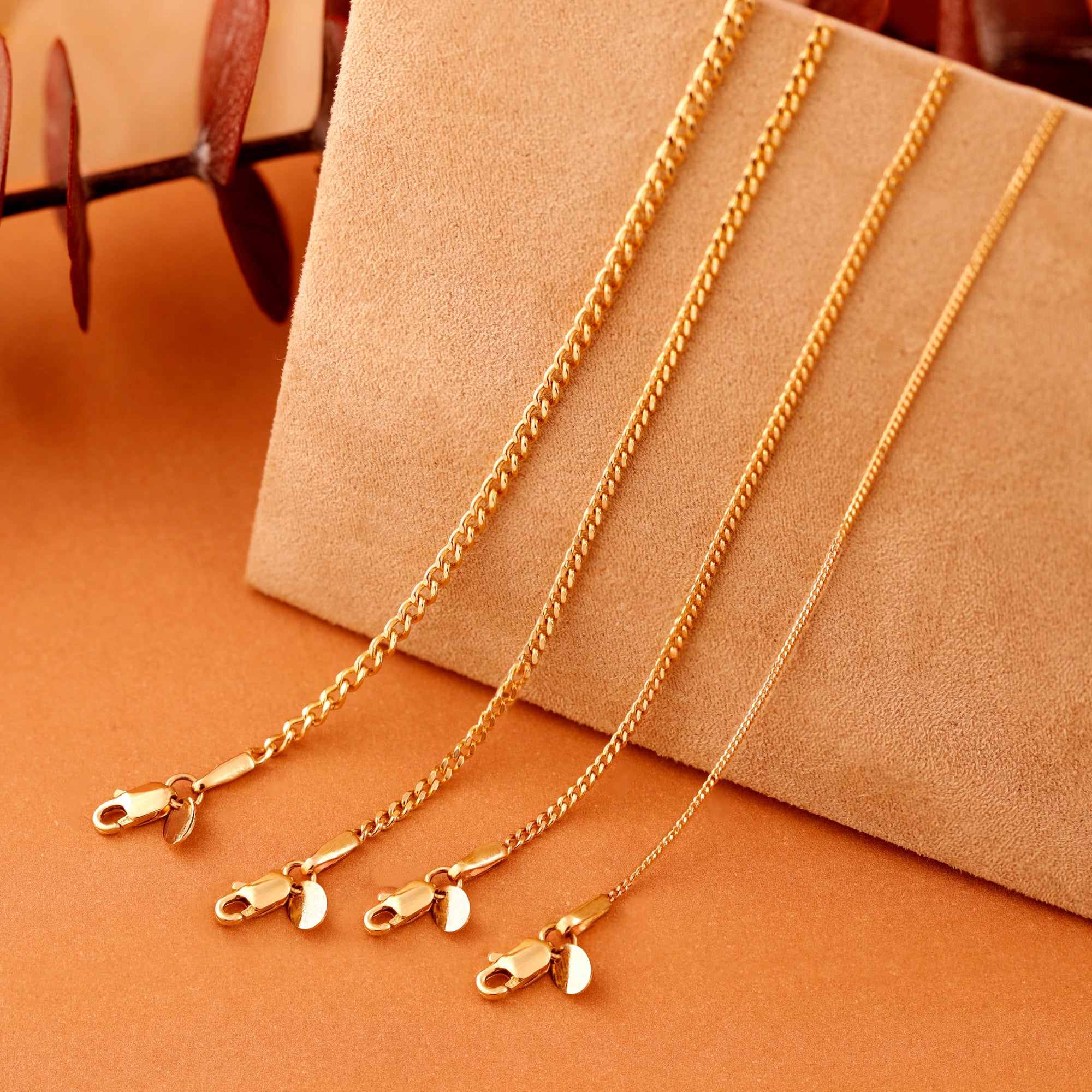 Moonbeam Curb Chain Bracelet