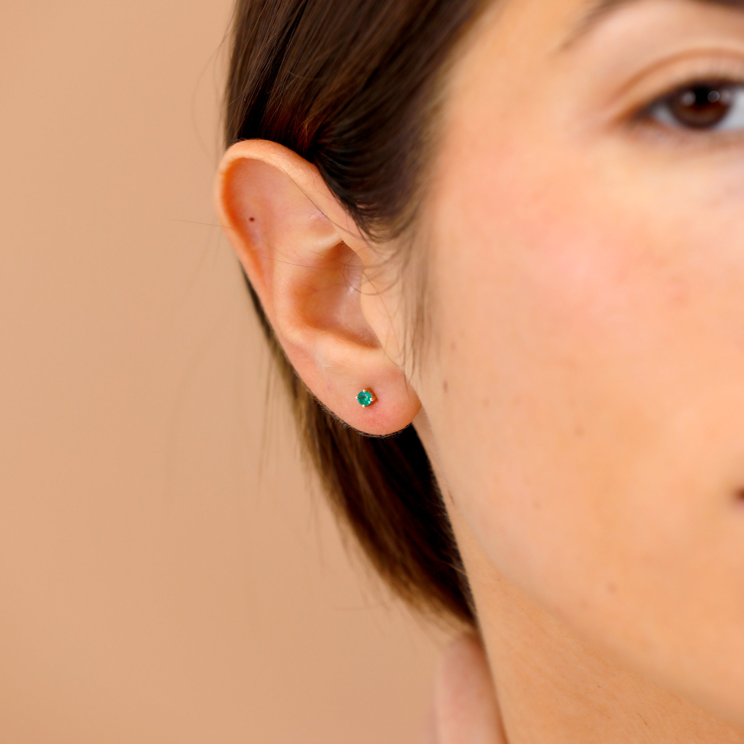 Verdure Spark Stud Earrings
