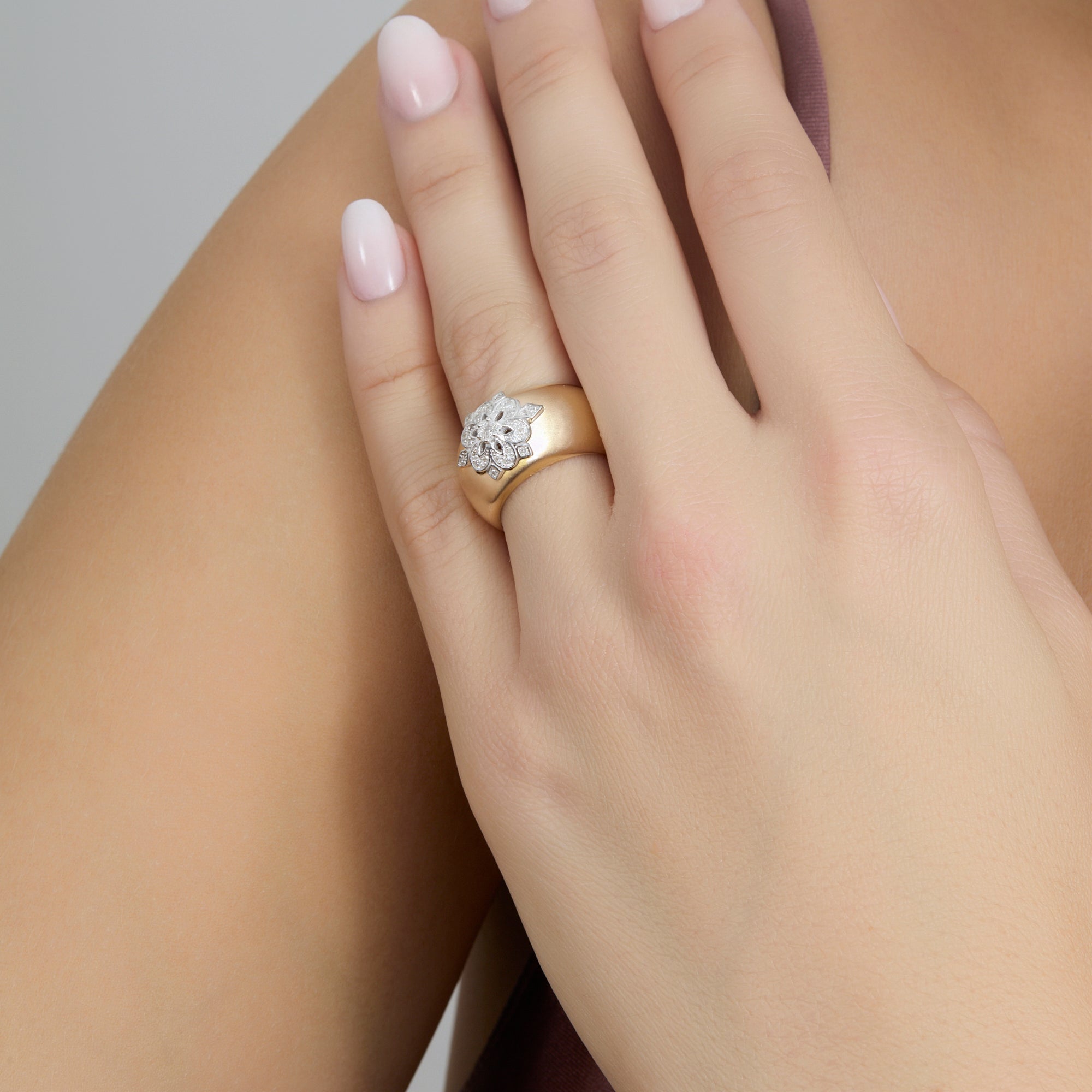 Botanic Spark Ring