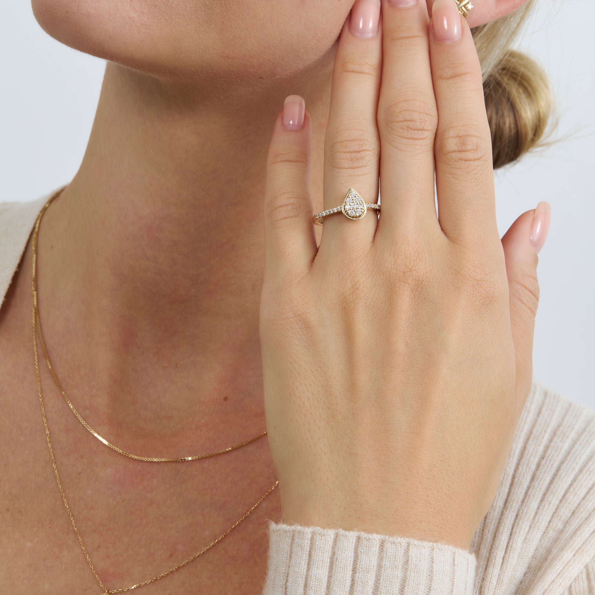 Graceful Diamond Teardrop Ring