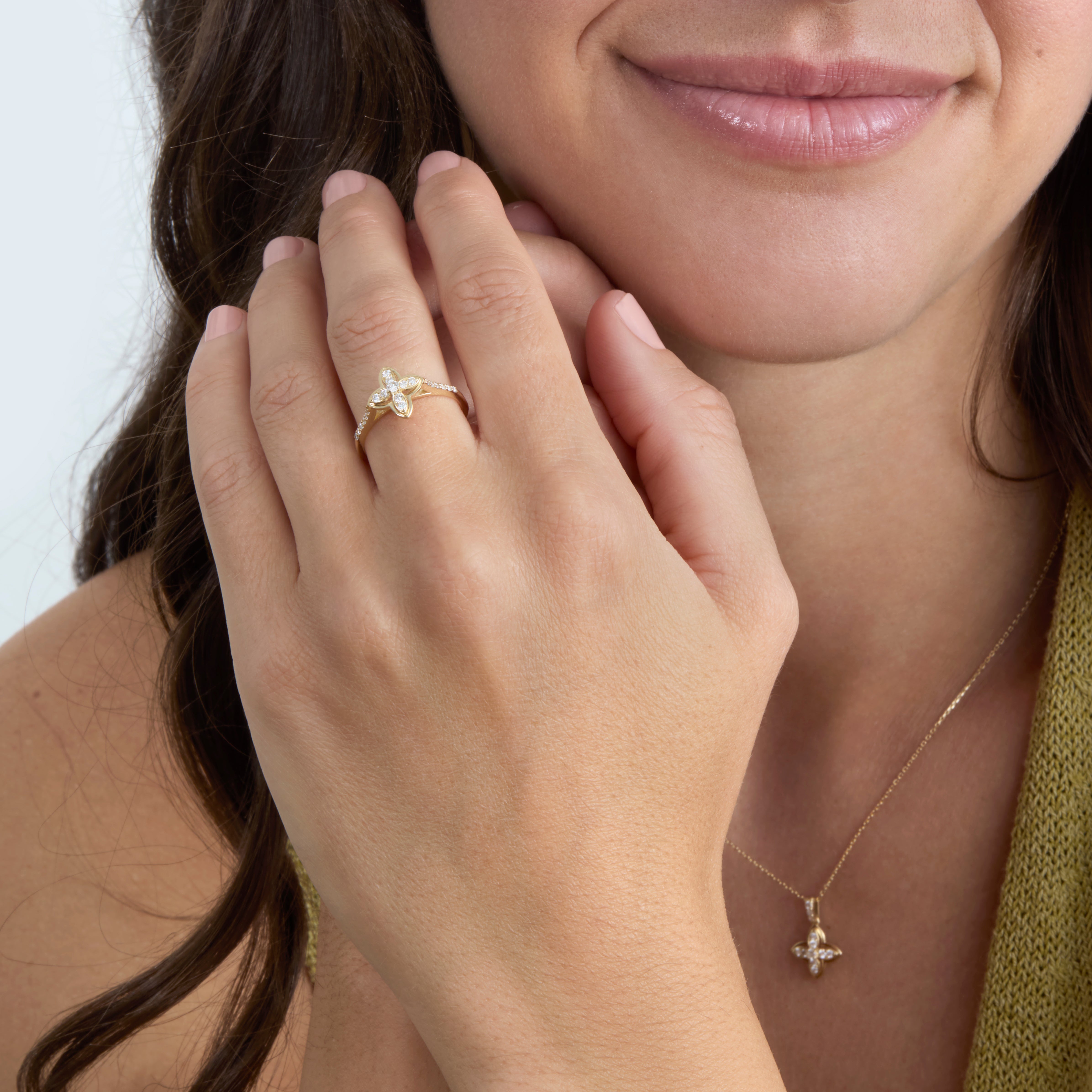 Four-Leaf Clover Ring