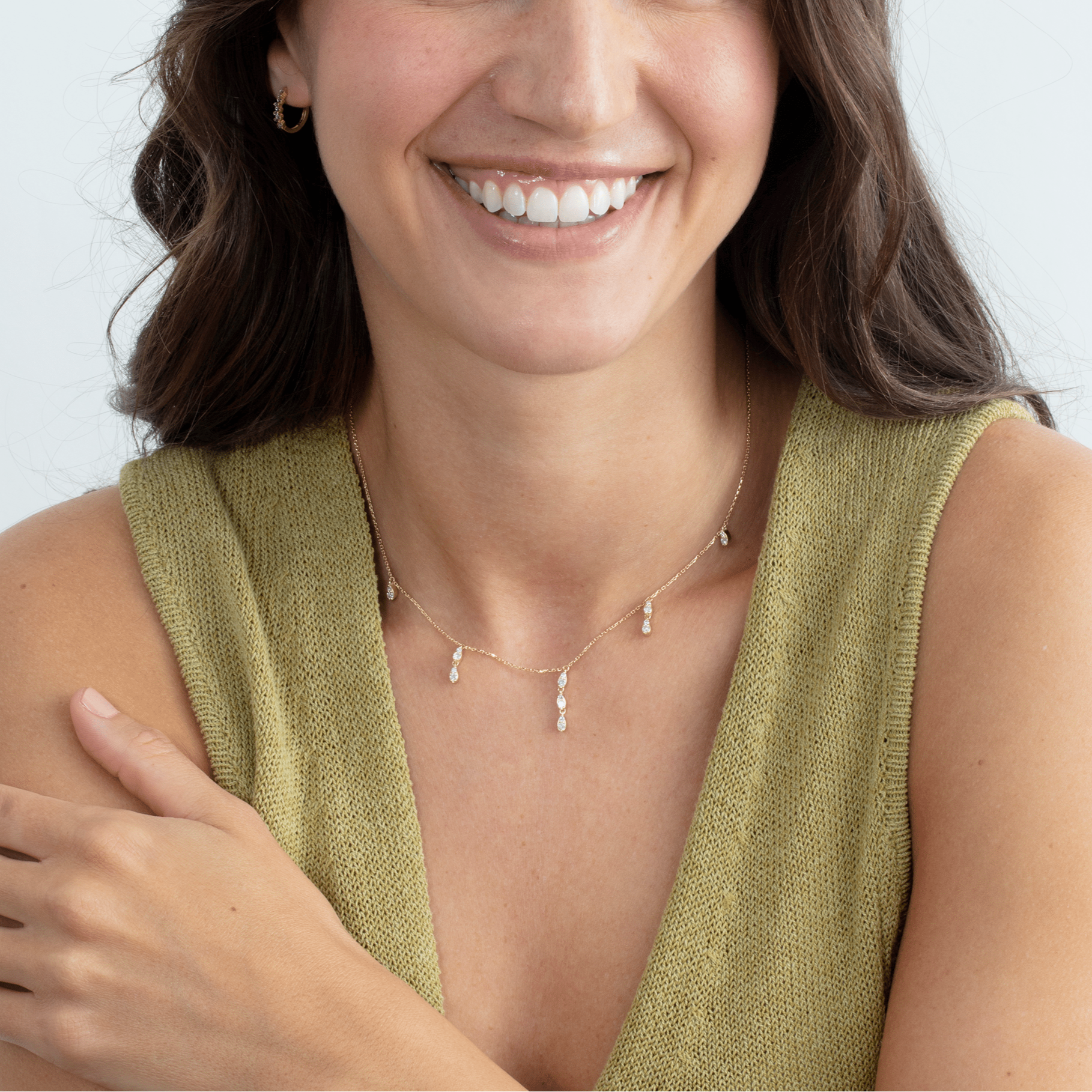 Diamond Sparkling Raindrop Station Necklace