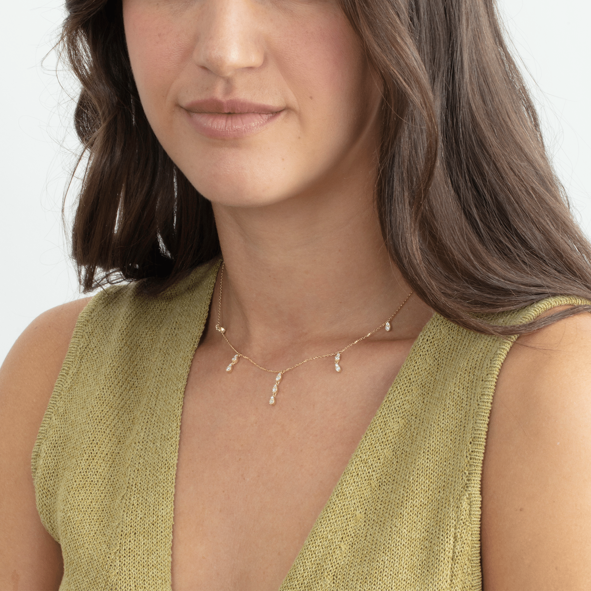 Diamond Sparkling Raindrop Station Necklace