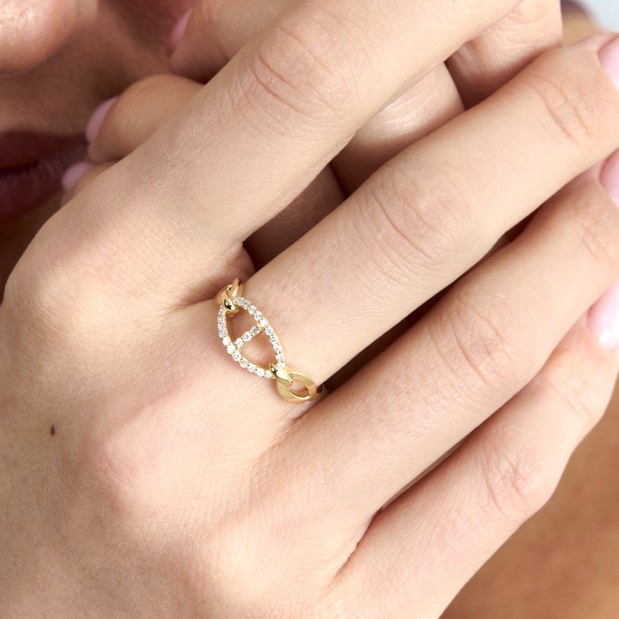 Luxury Chain Link Ring