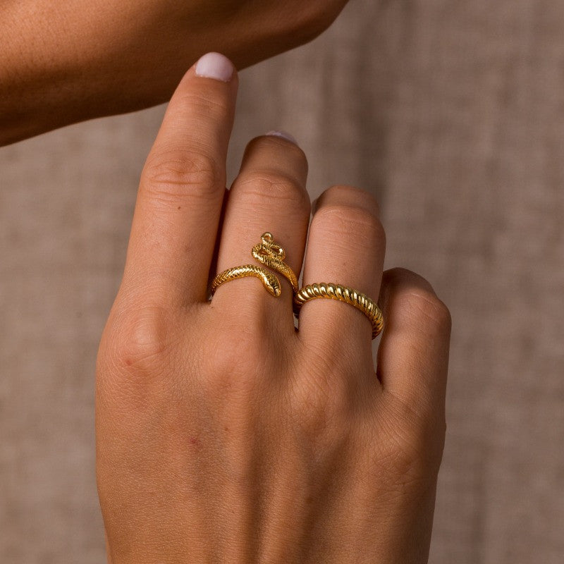 Sauvage: Adjustable Snake-Shaped Ring in Sterling Silver 925 Gold Plated 18kt - Jewel Edition