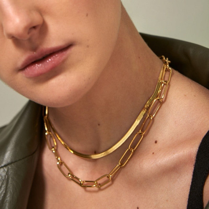 Ibsen Necklace: Bold Elegance - Jewel Edition