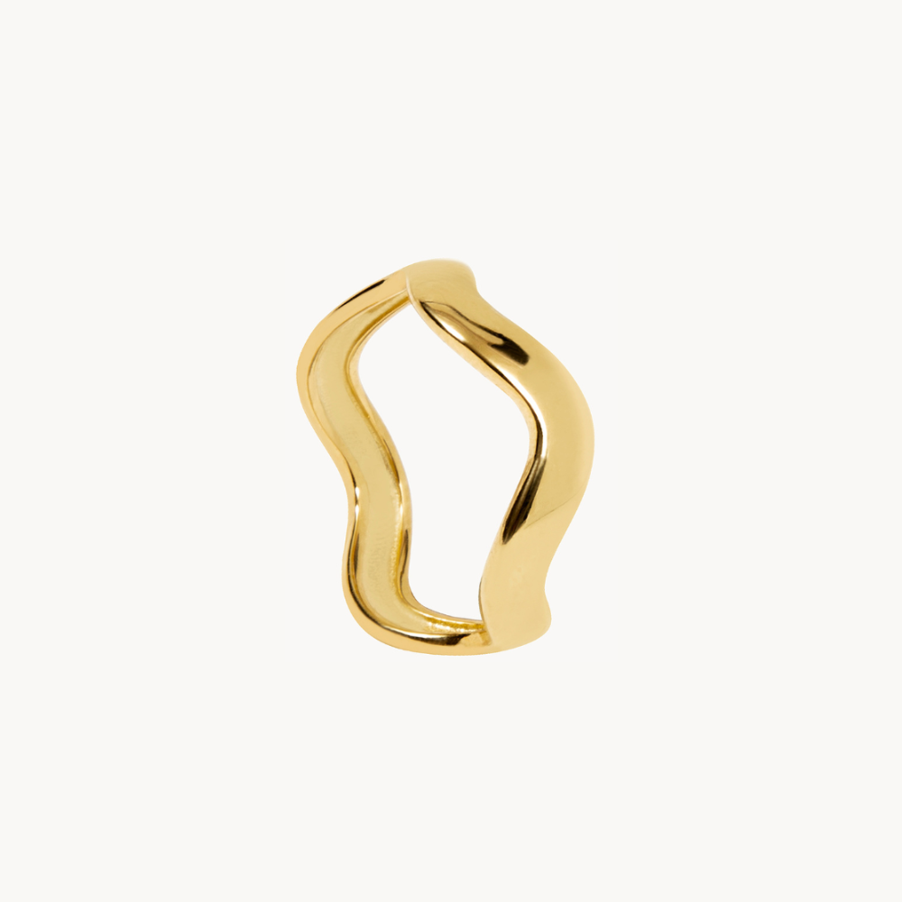 Modern Ring Inspired by the Movement of the Sea - Jewel Edition