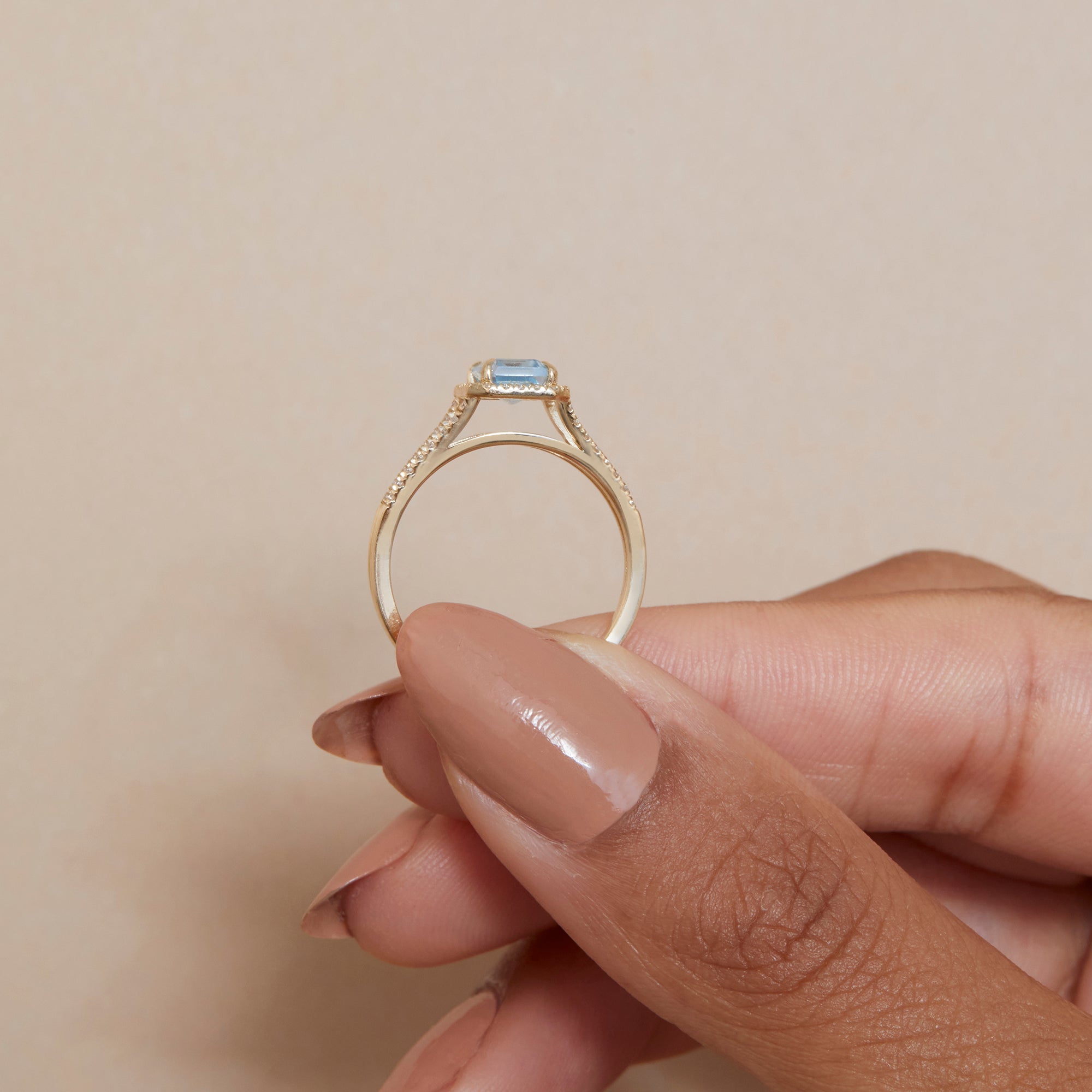 Diamond Blue Topaz Sparkle Ring