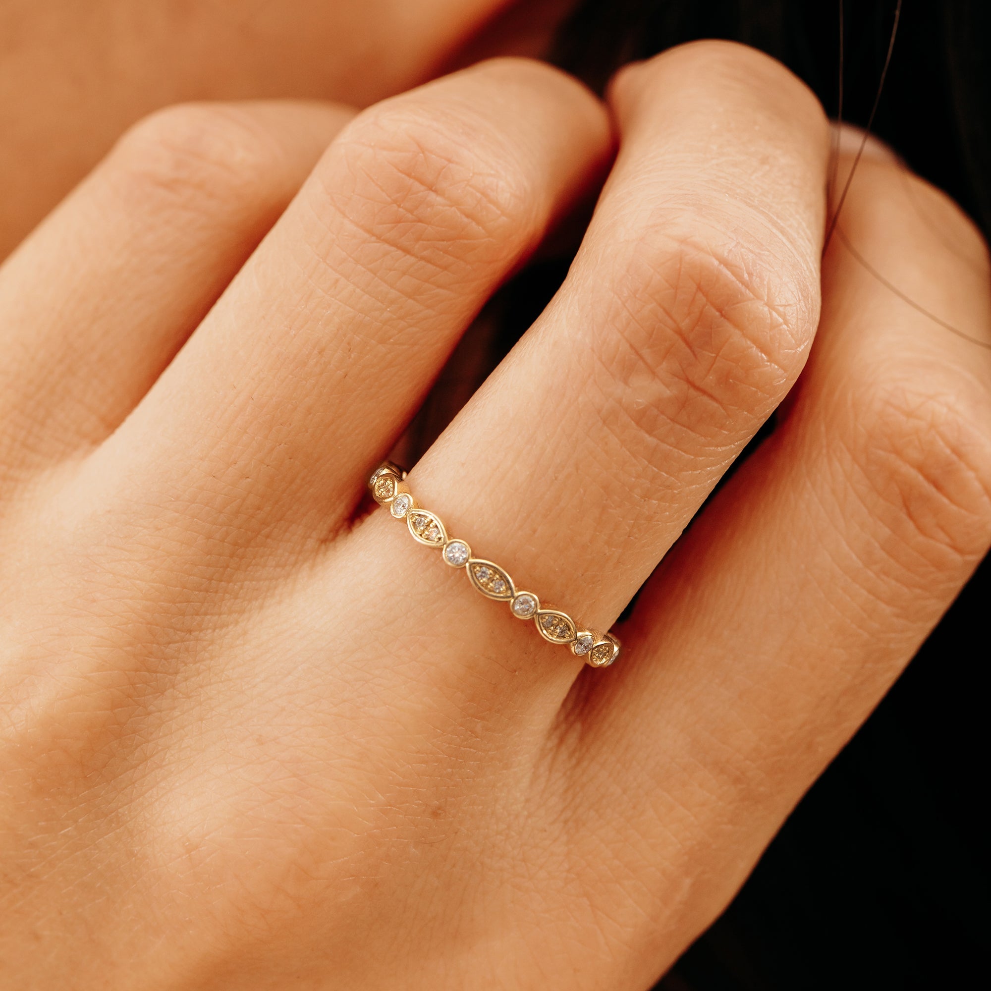 Deco Luxe Diamond Ring