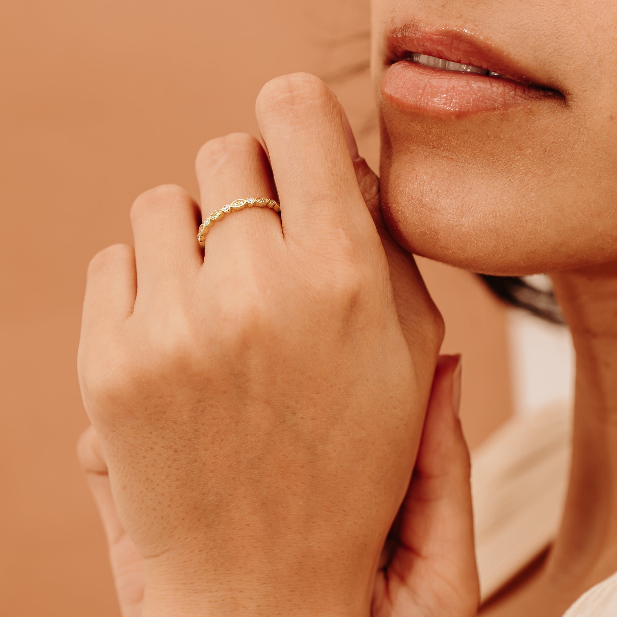 Deco Luxe Diamond Ring