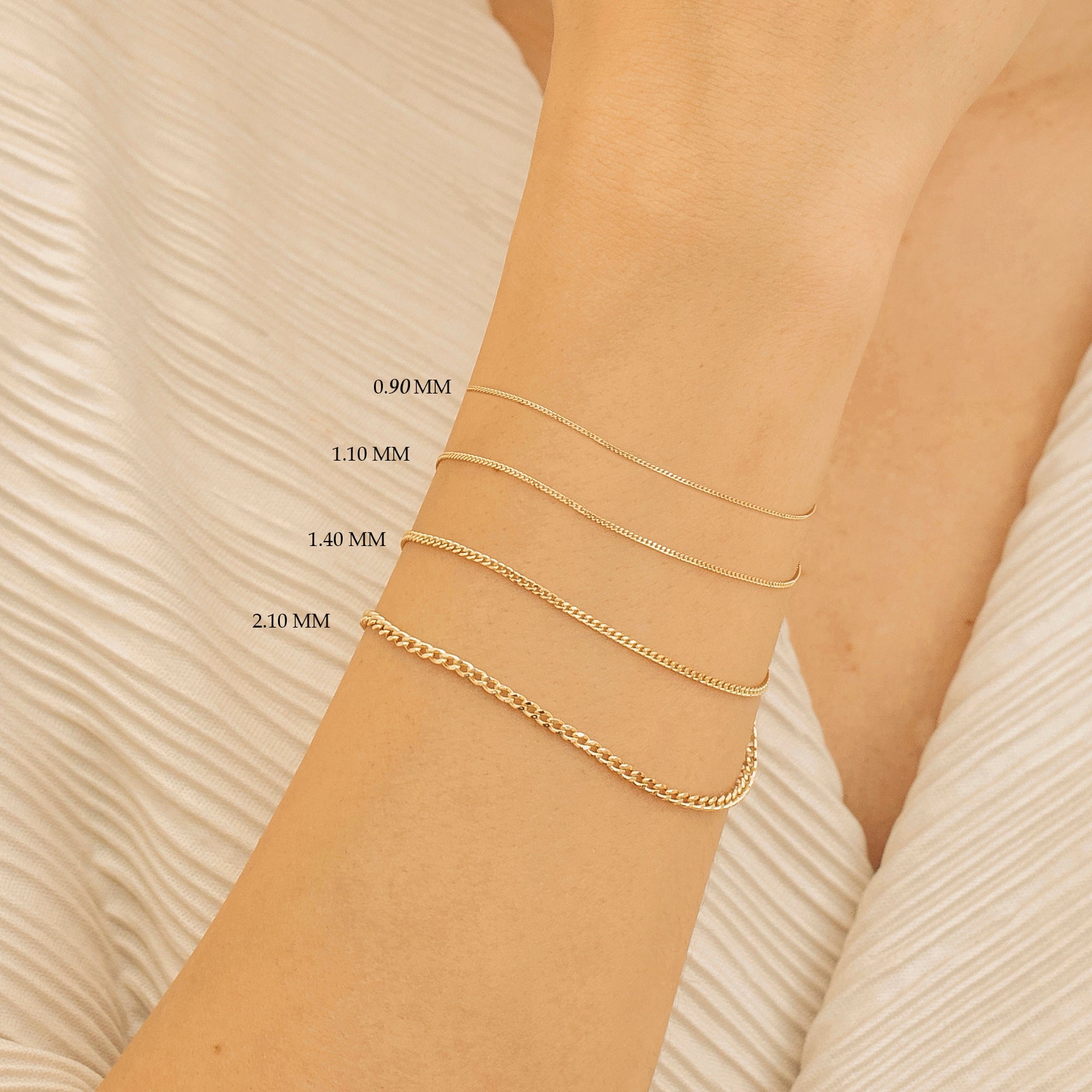 Moonbeam Curb Chain Bracelet