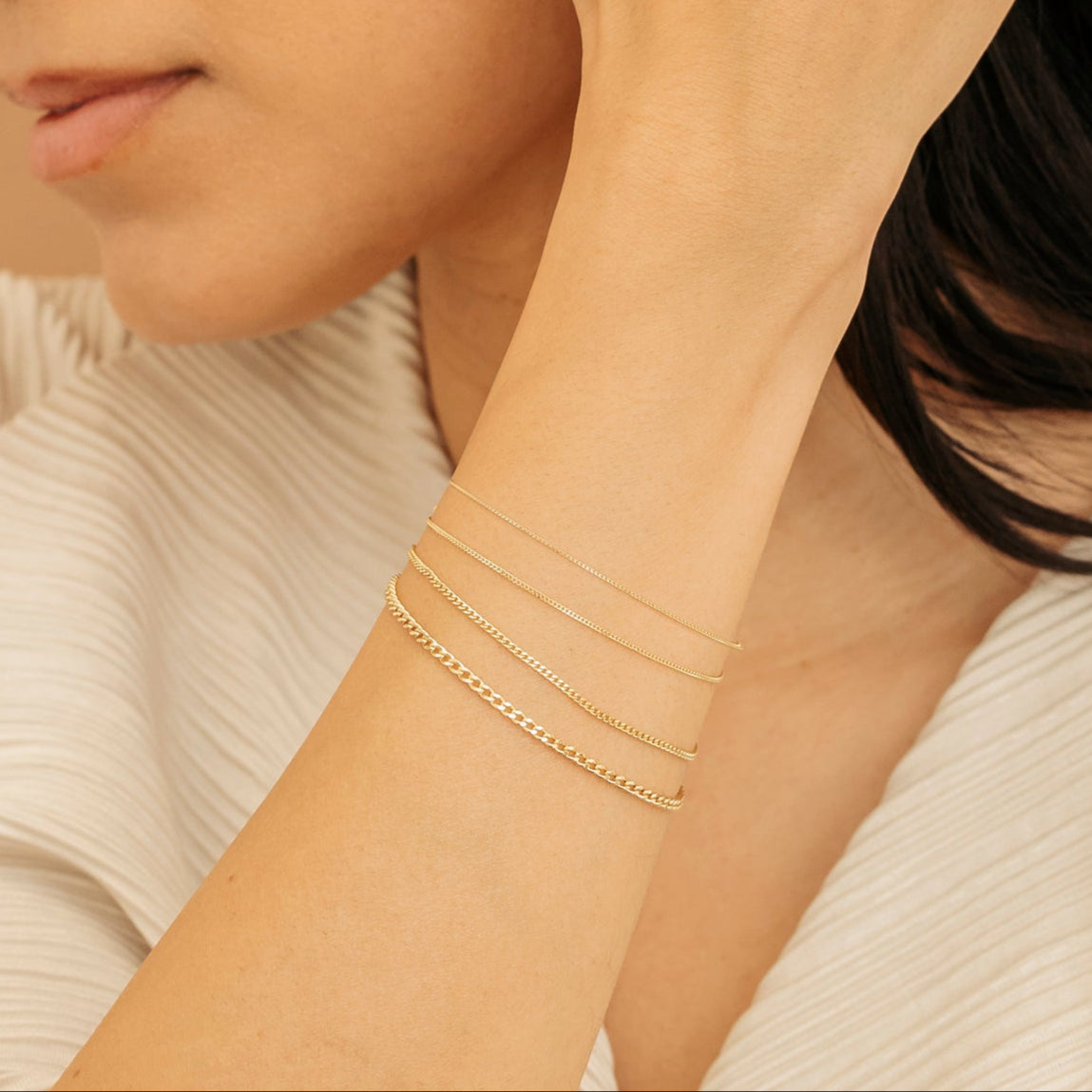 Moonbeam Curb Chain Bracelet