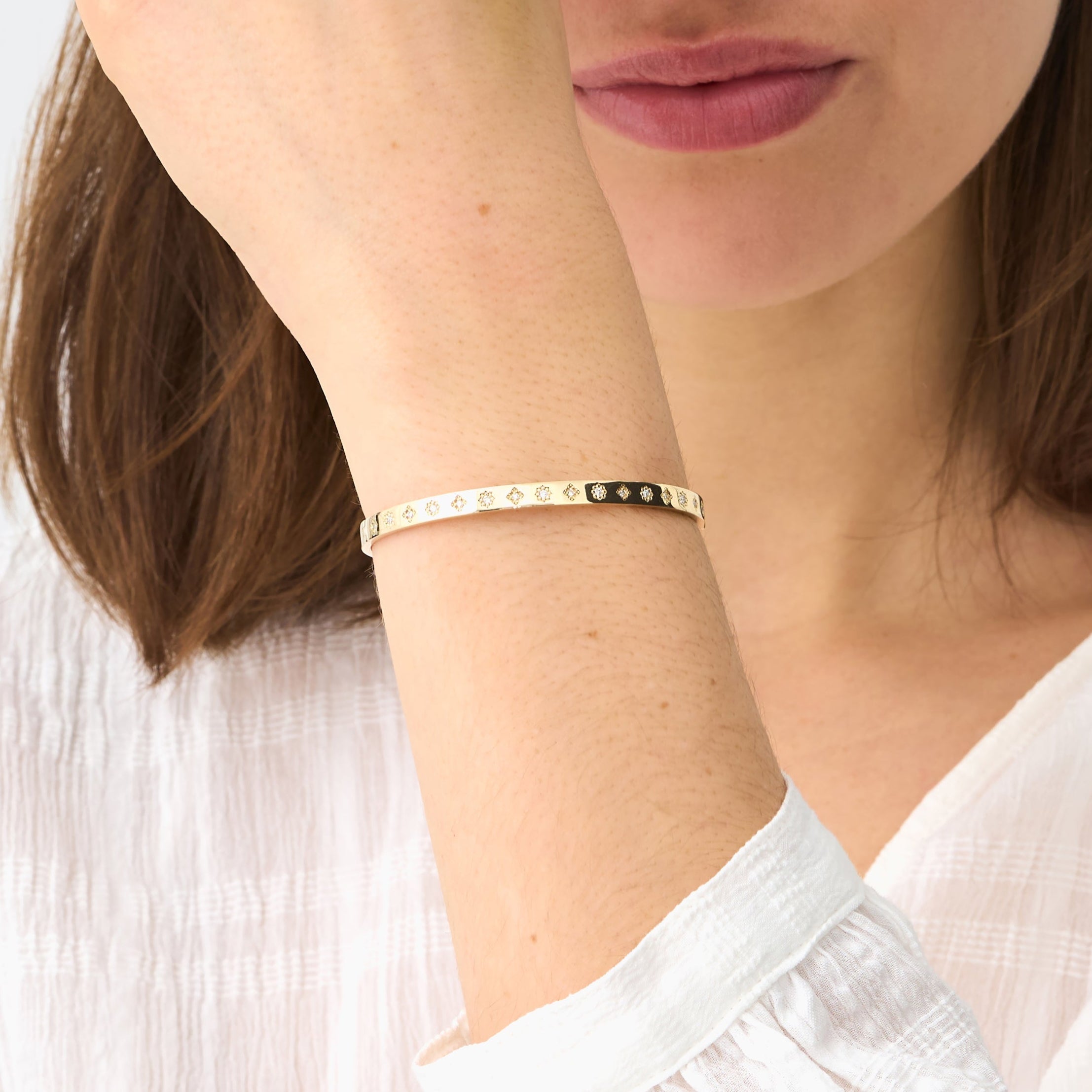 Flower Bangle Bracelet