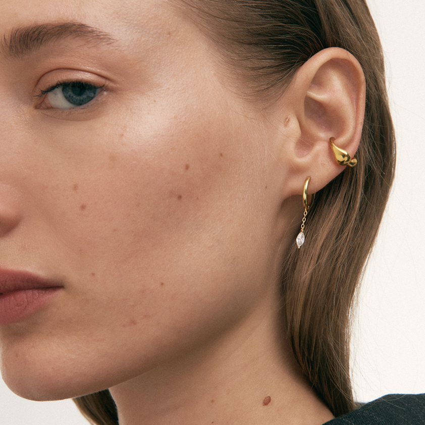 Arista Irregular Design Ear Cuff - 18kt Gold-Plated Steel | Rhodium-Plated Steel - Jewel Edition