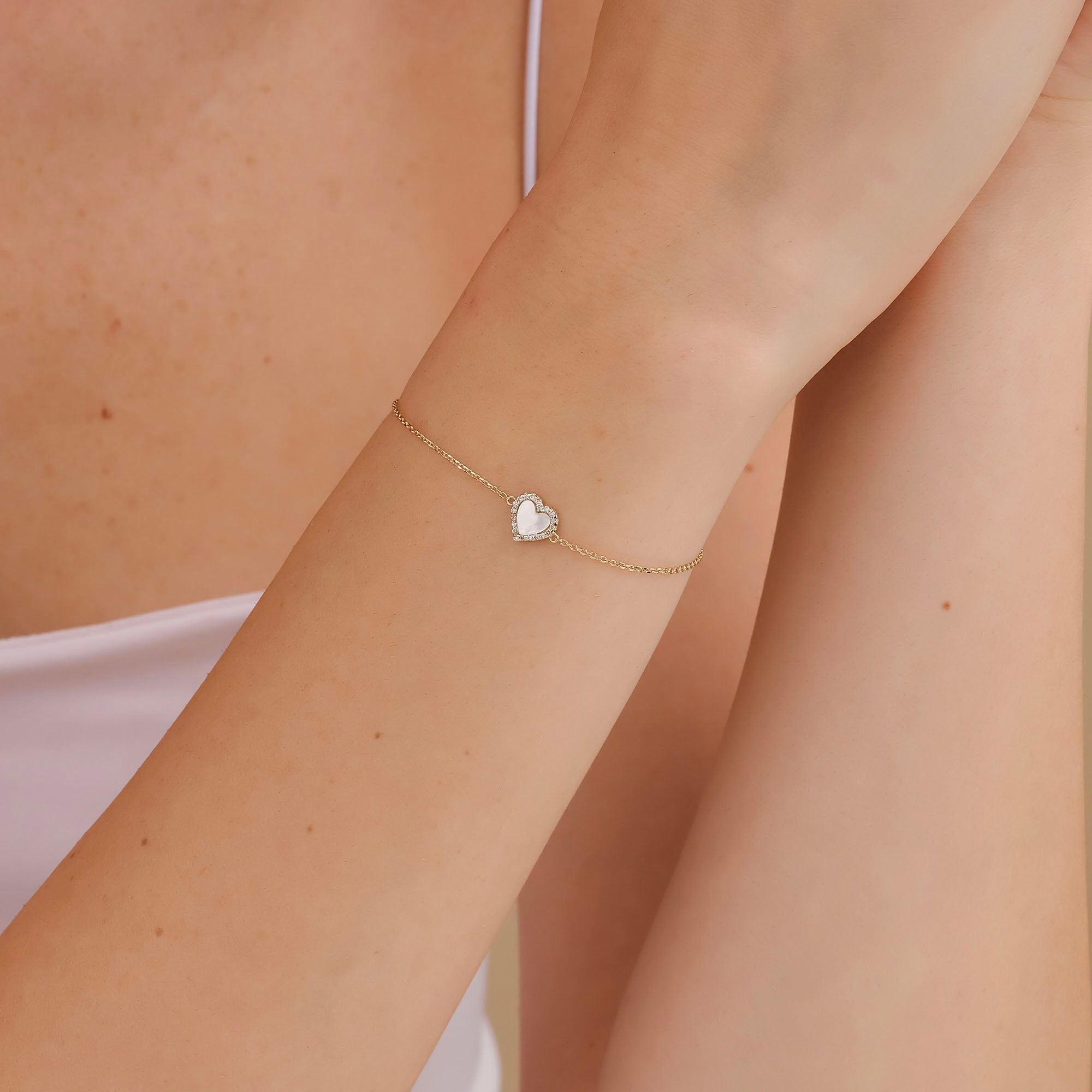 Love Knot Pearl Bracelet