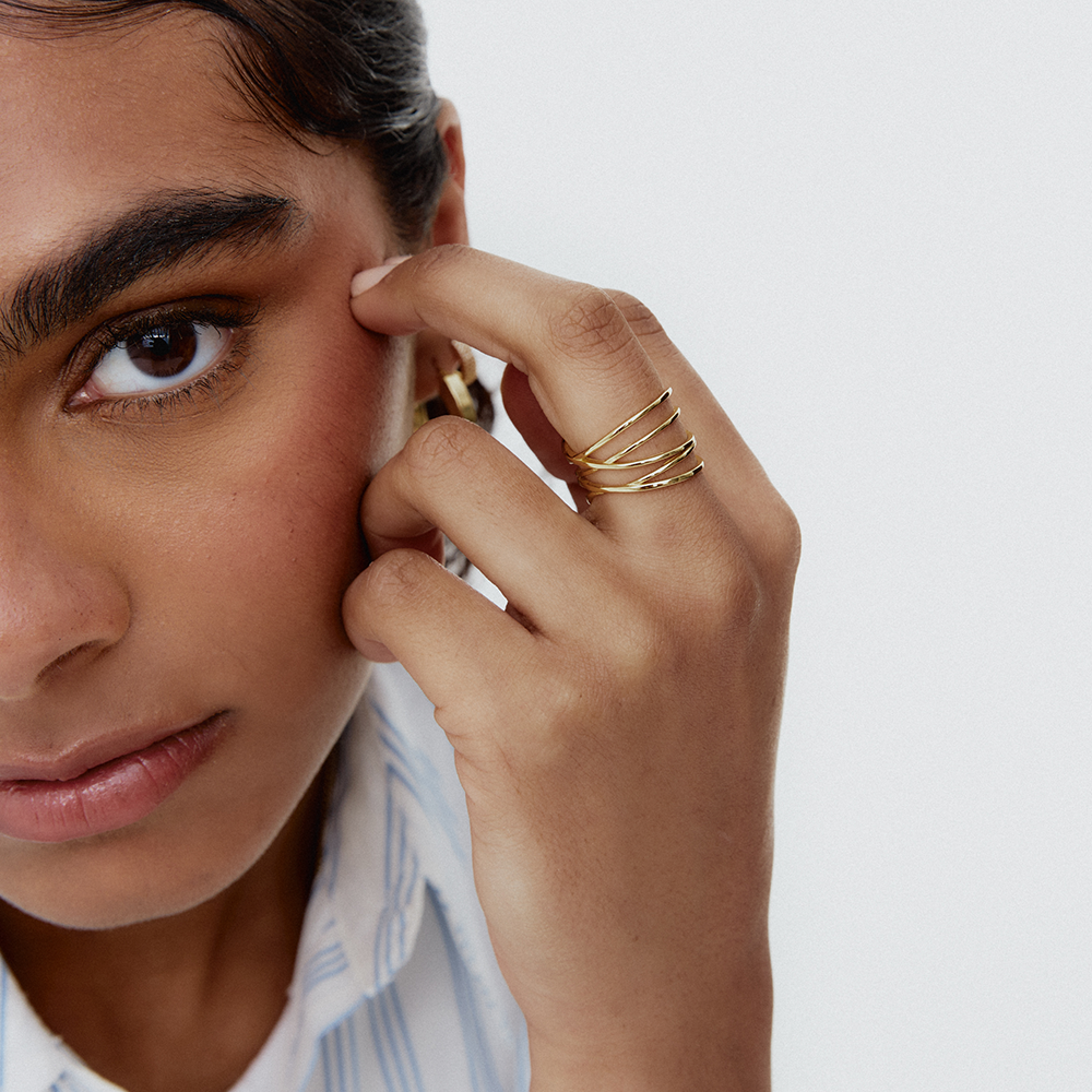 Sophisticated Ascent: Mac Spiral Sterling Silver Ring - Jewel Edition