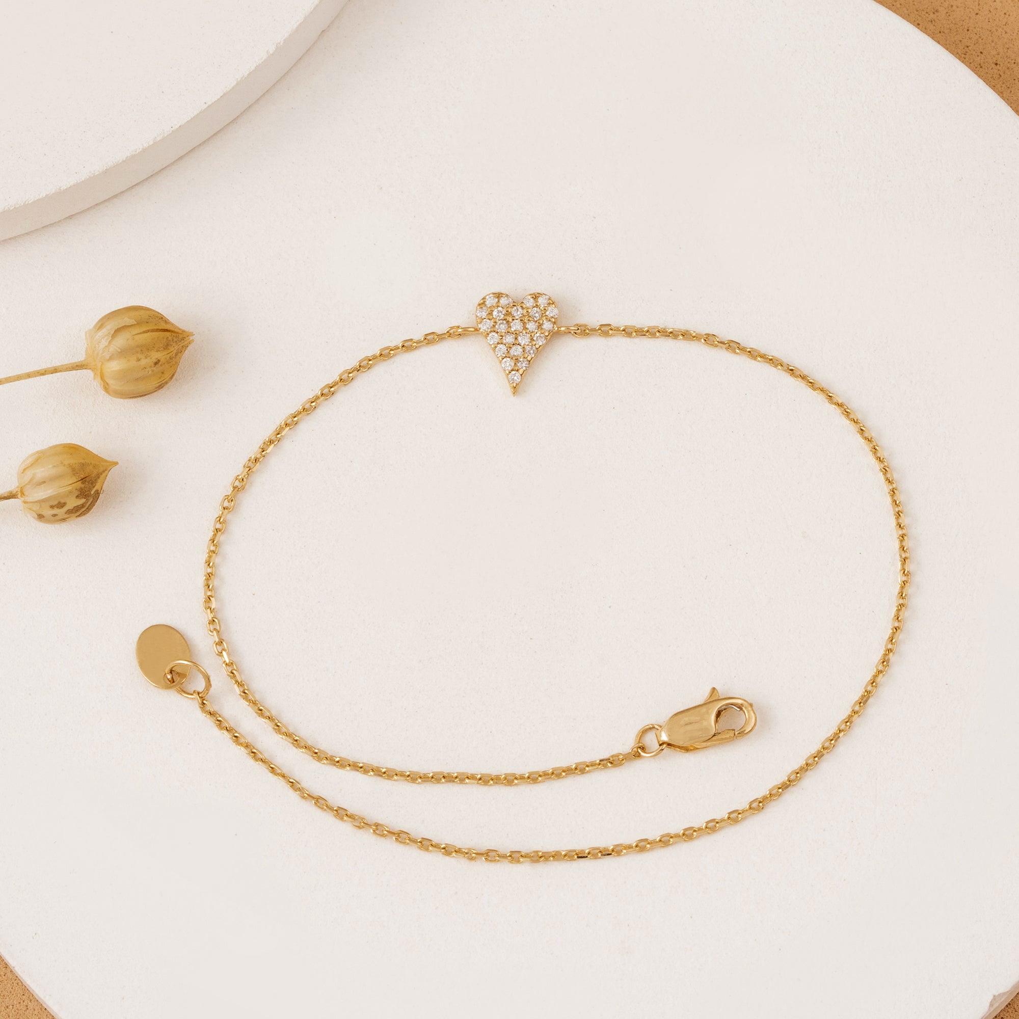 Fine Heart Pendant Bracelet
