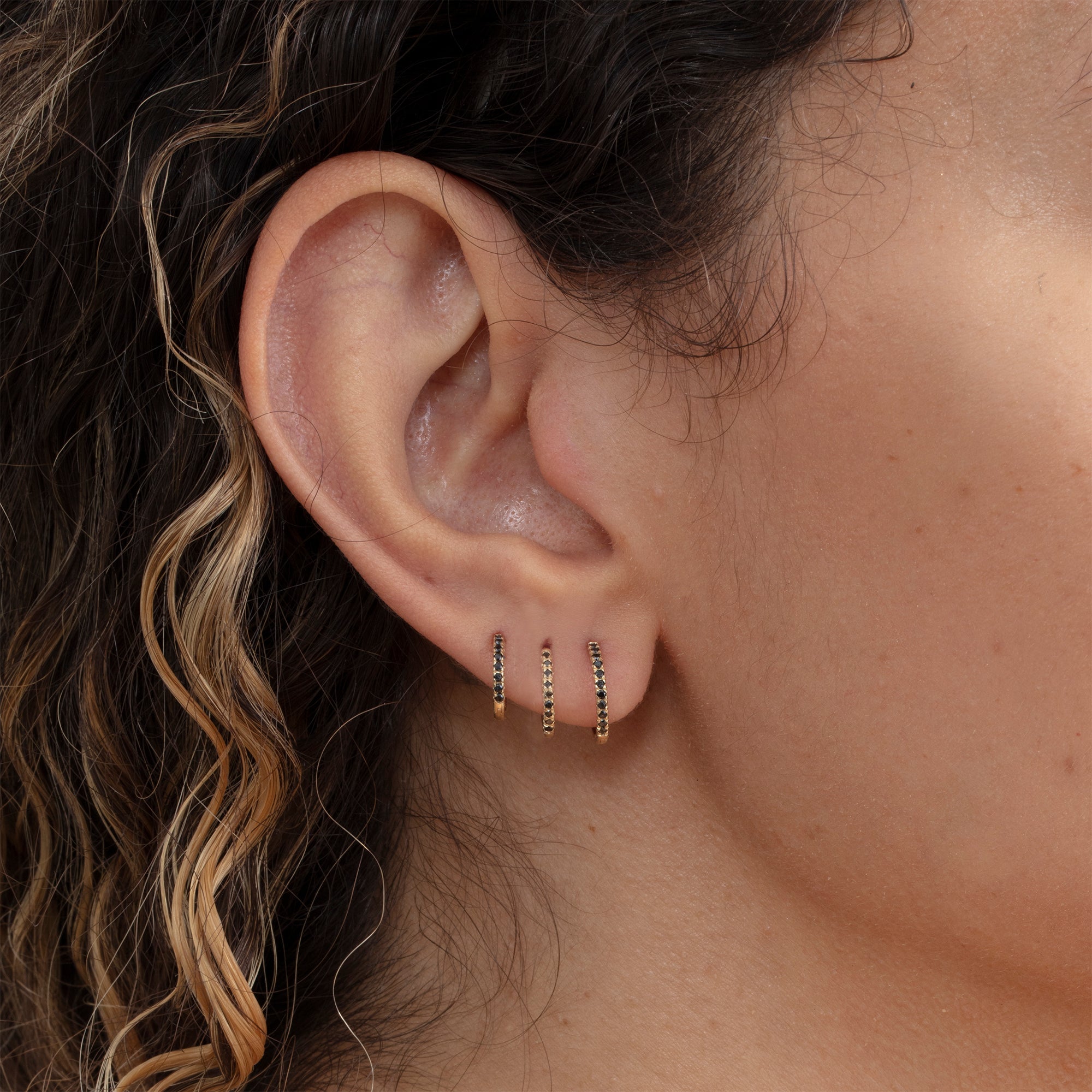 Onyx Luxe Moissanite Hoops