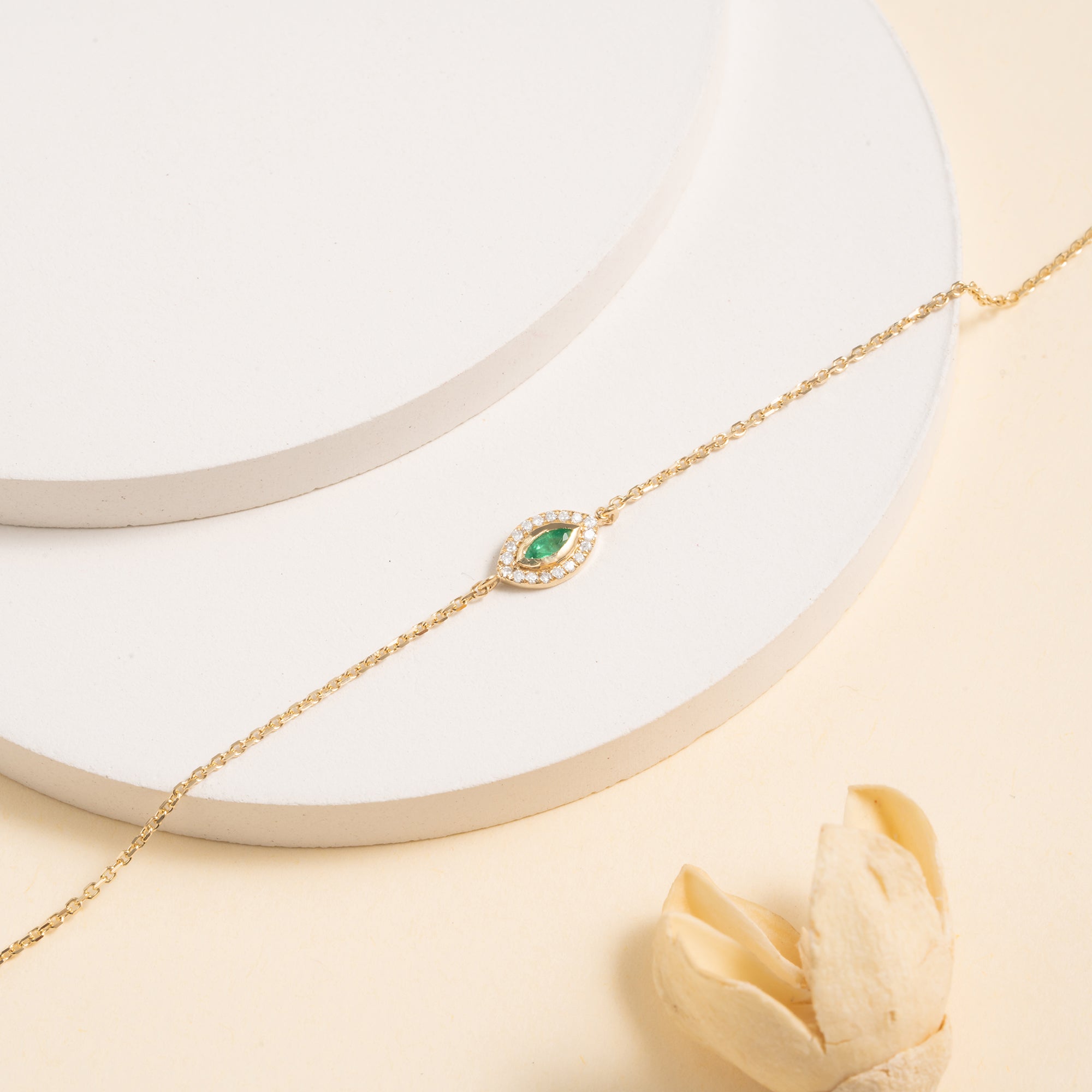 Lucky Gaze Bracelet