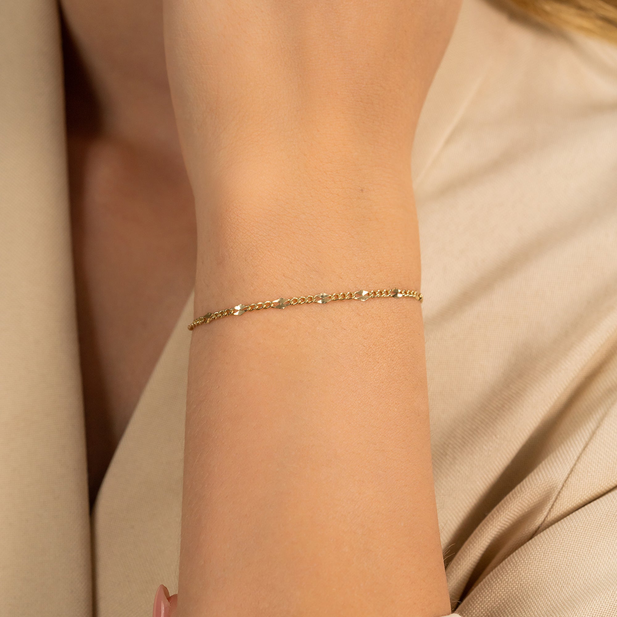 Luminous Link Bracelet