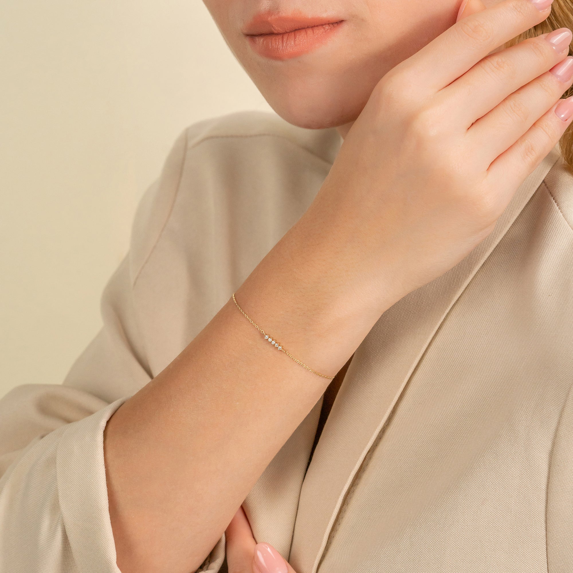 Dainty Spark Bar Bracelet