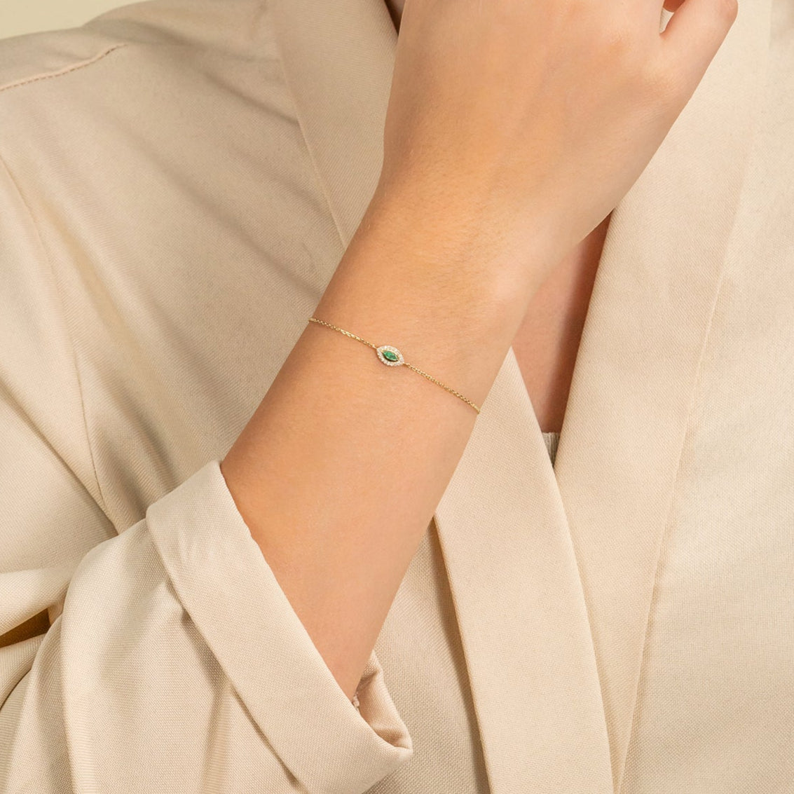 Lucky Gaze Bracelet