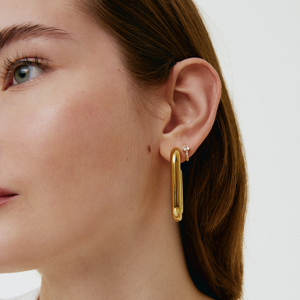 Simple Ali Earrings: Effortless Elegance for Every Occasion - Jewel Edition