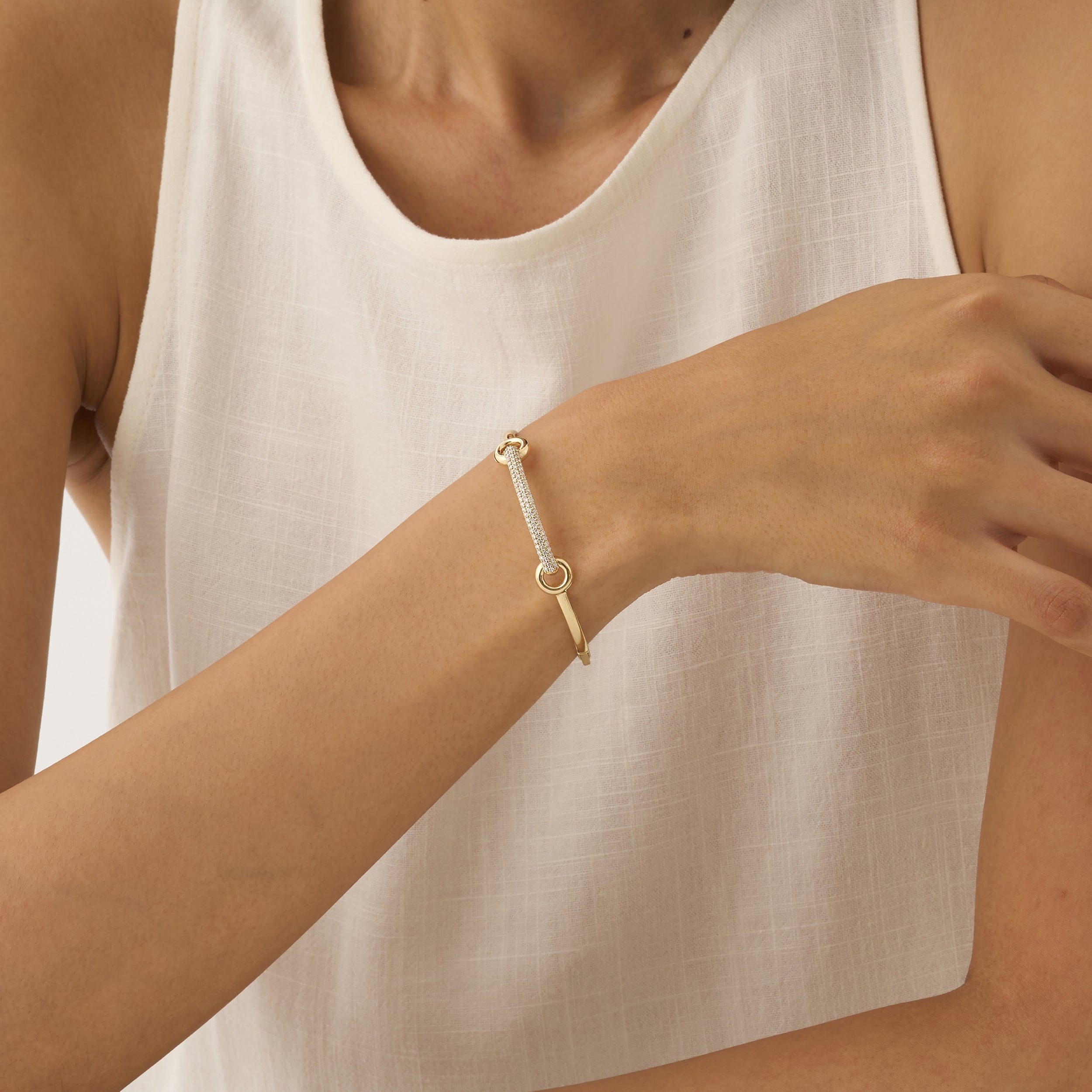Interlocking Circle and Bar Bangle