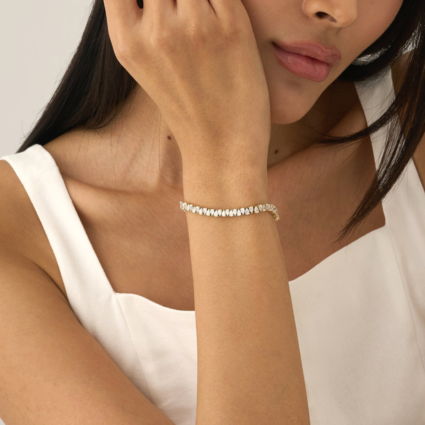 Glistening Pear Tennis Bracelet