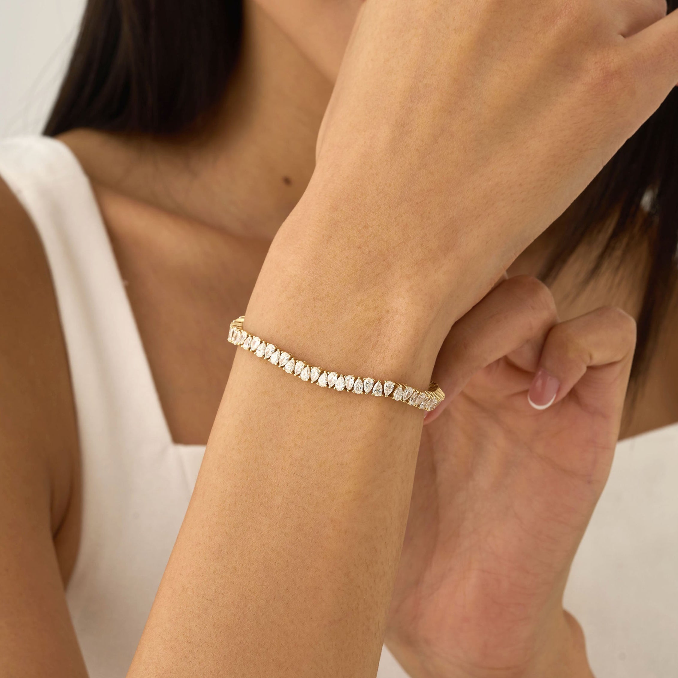 Glistening Pear Tennis Bracelet
