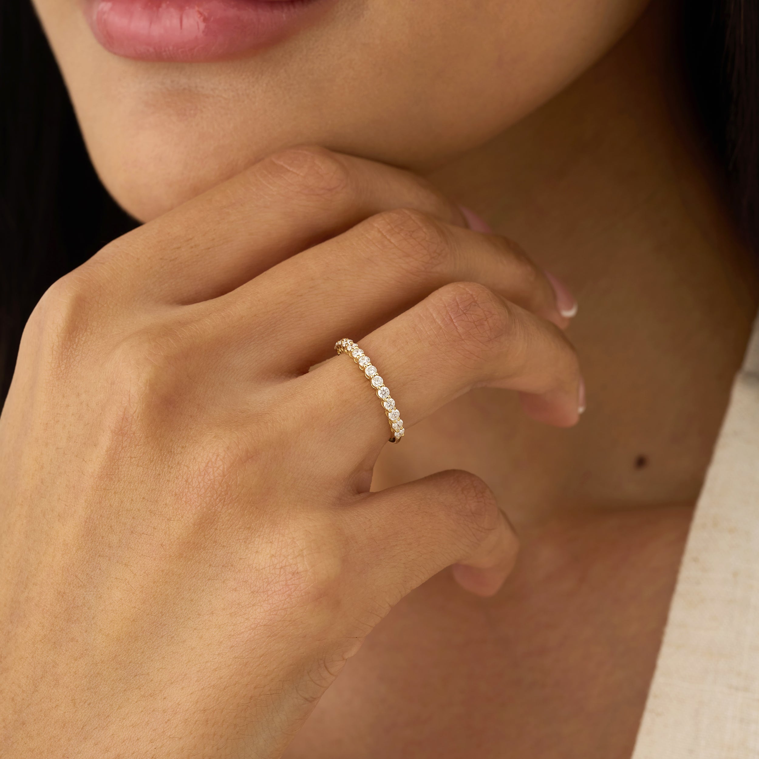 Glinting Whisper Half Band
