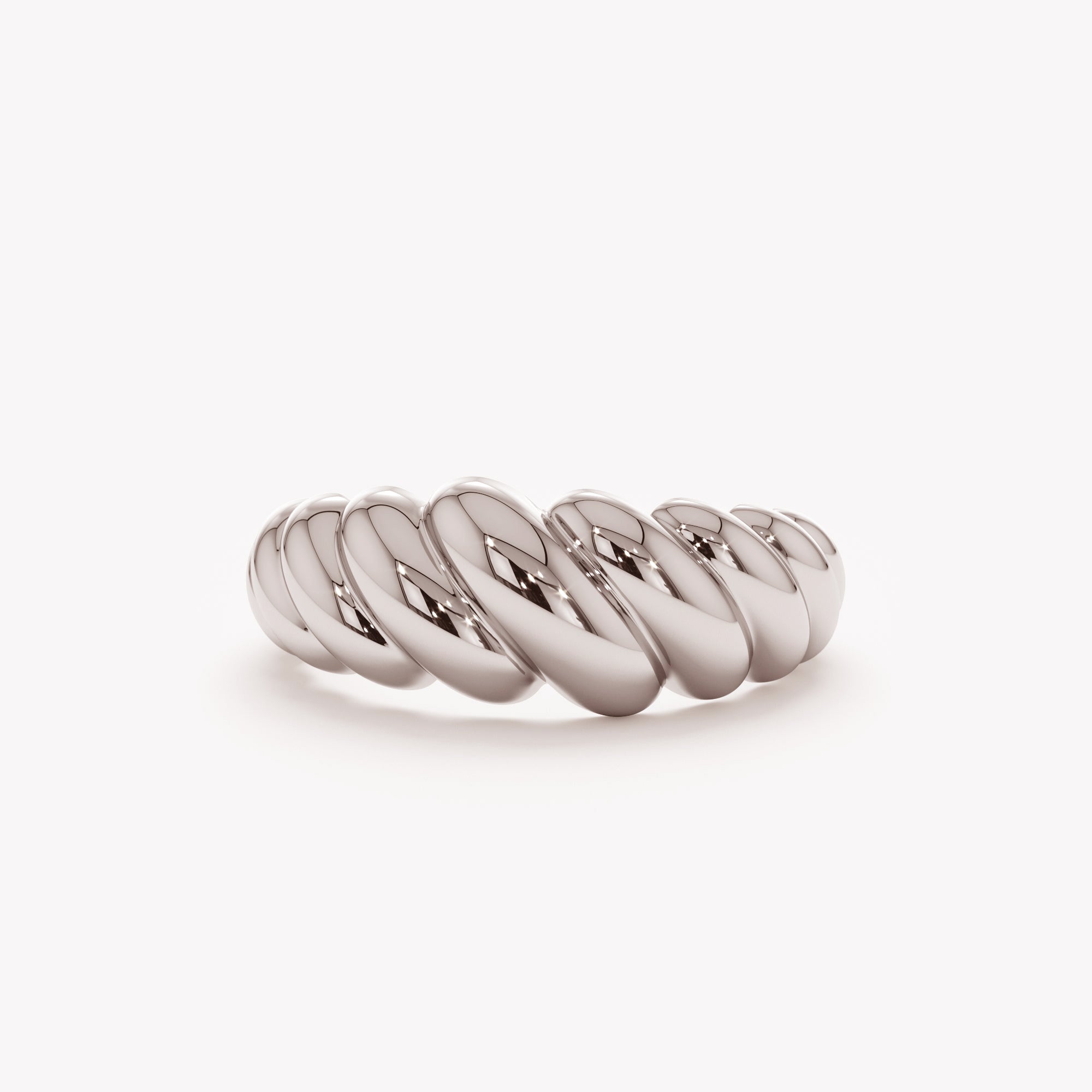 Curvy Luxe Ring
