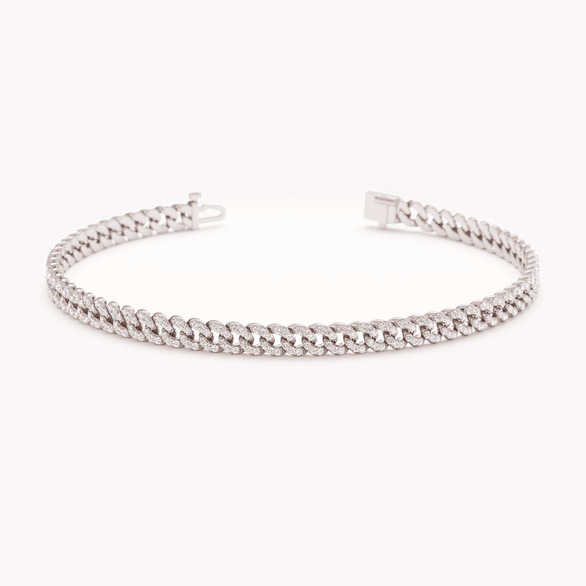 Lustrous Cuban Chain Bracelet
