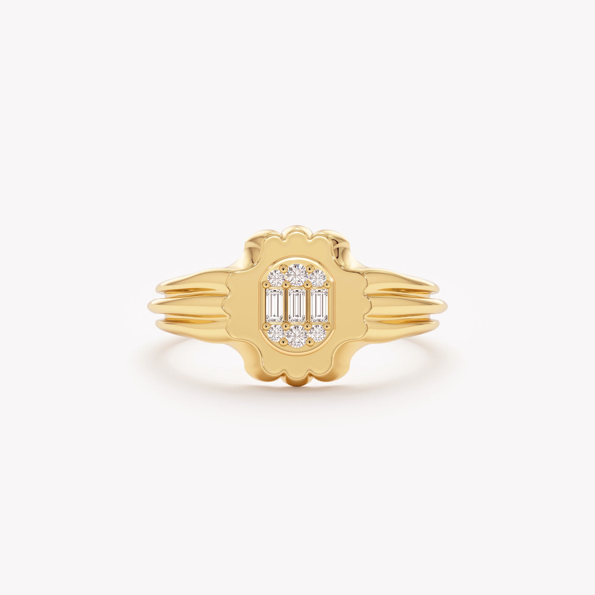 Gleaming Clover Ring