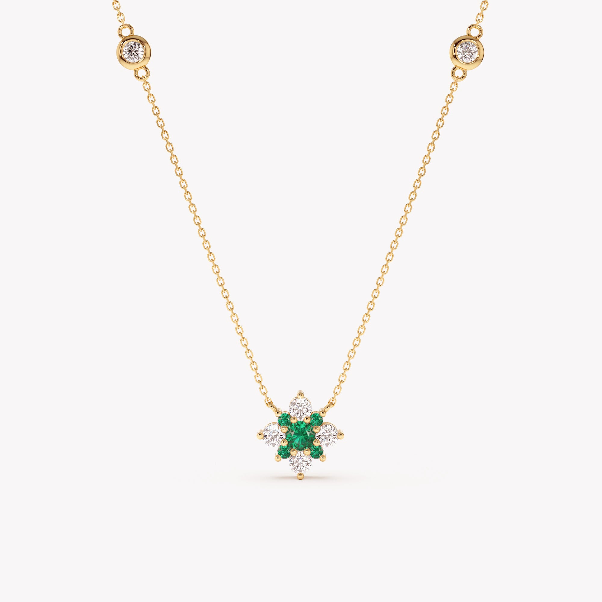 Lucky Emerald Diamond Necklace