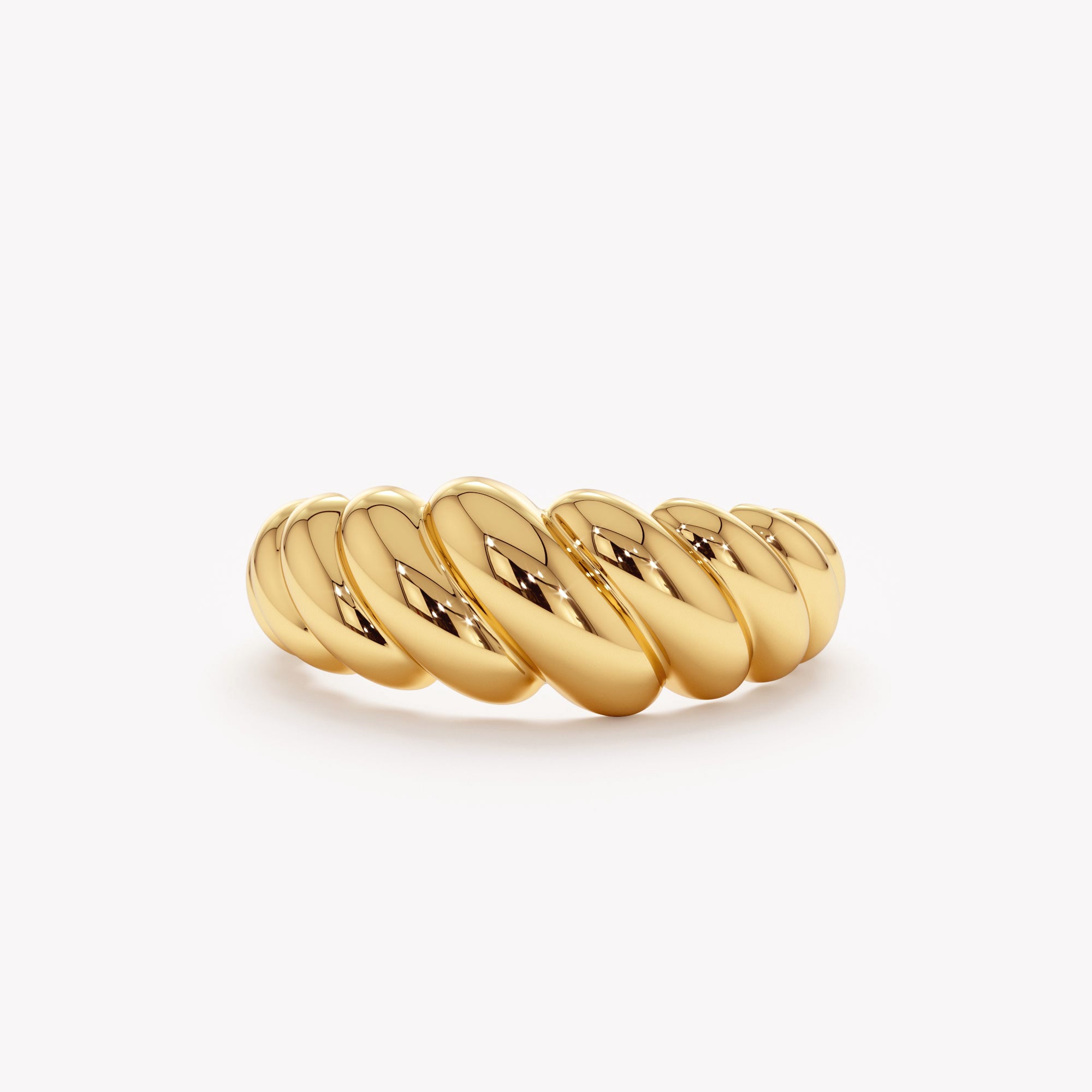 Curvy Luxe Ring