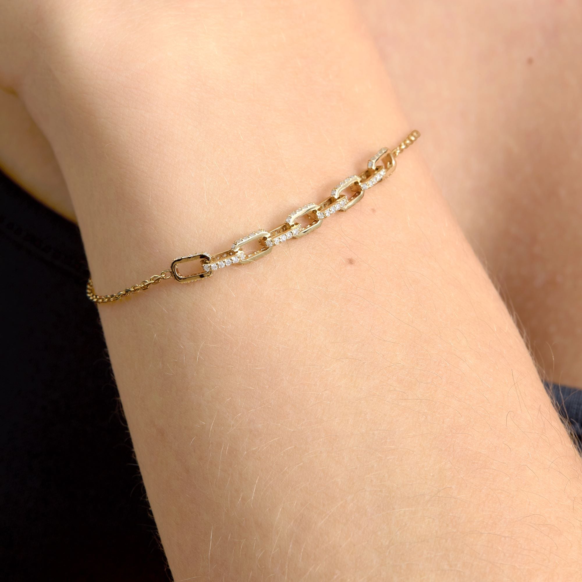 Glinting Chain Bracelet