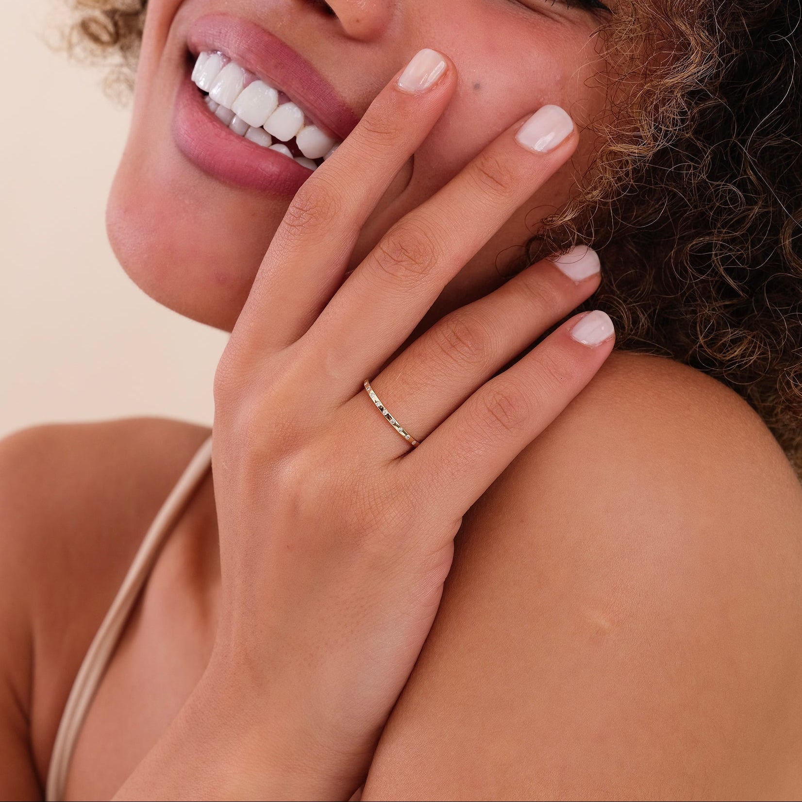 Velvet Shine Flush Ring