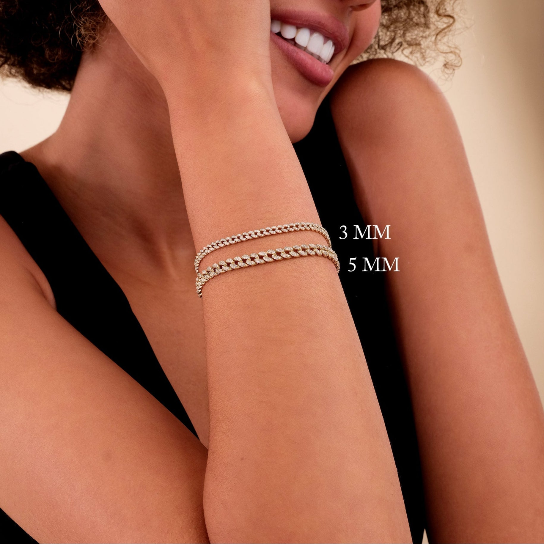 Lustrous Cuban Chain Bracelet