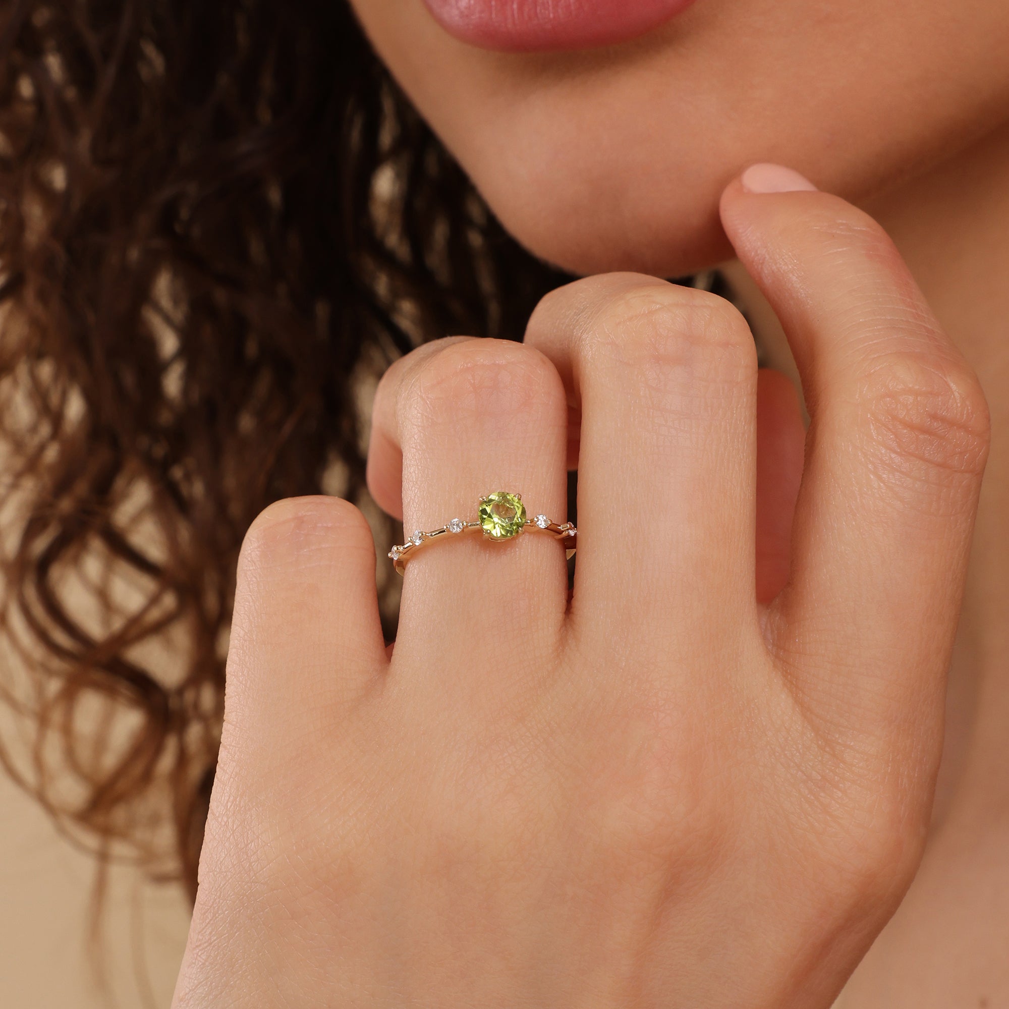 Dewdrop Peridot Ring