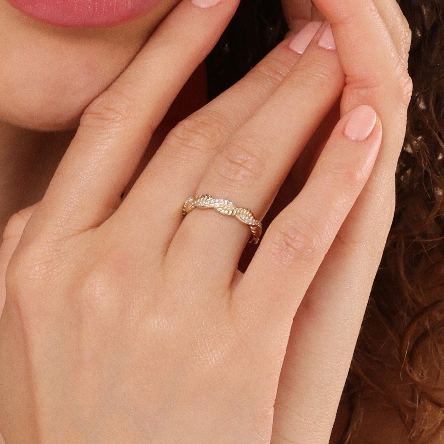 Spiral Spark Diamond Ring
