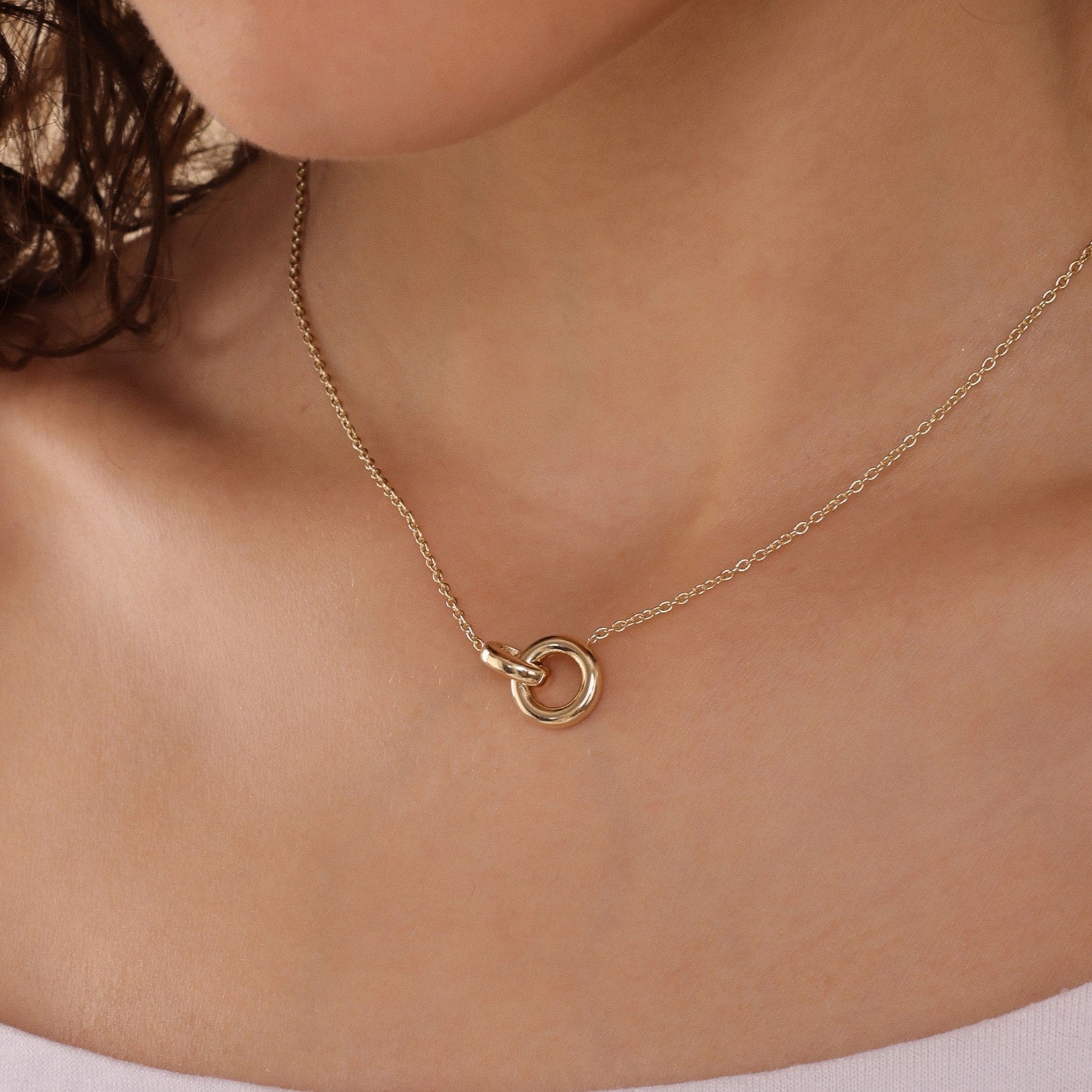 Linked Circle Necklace