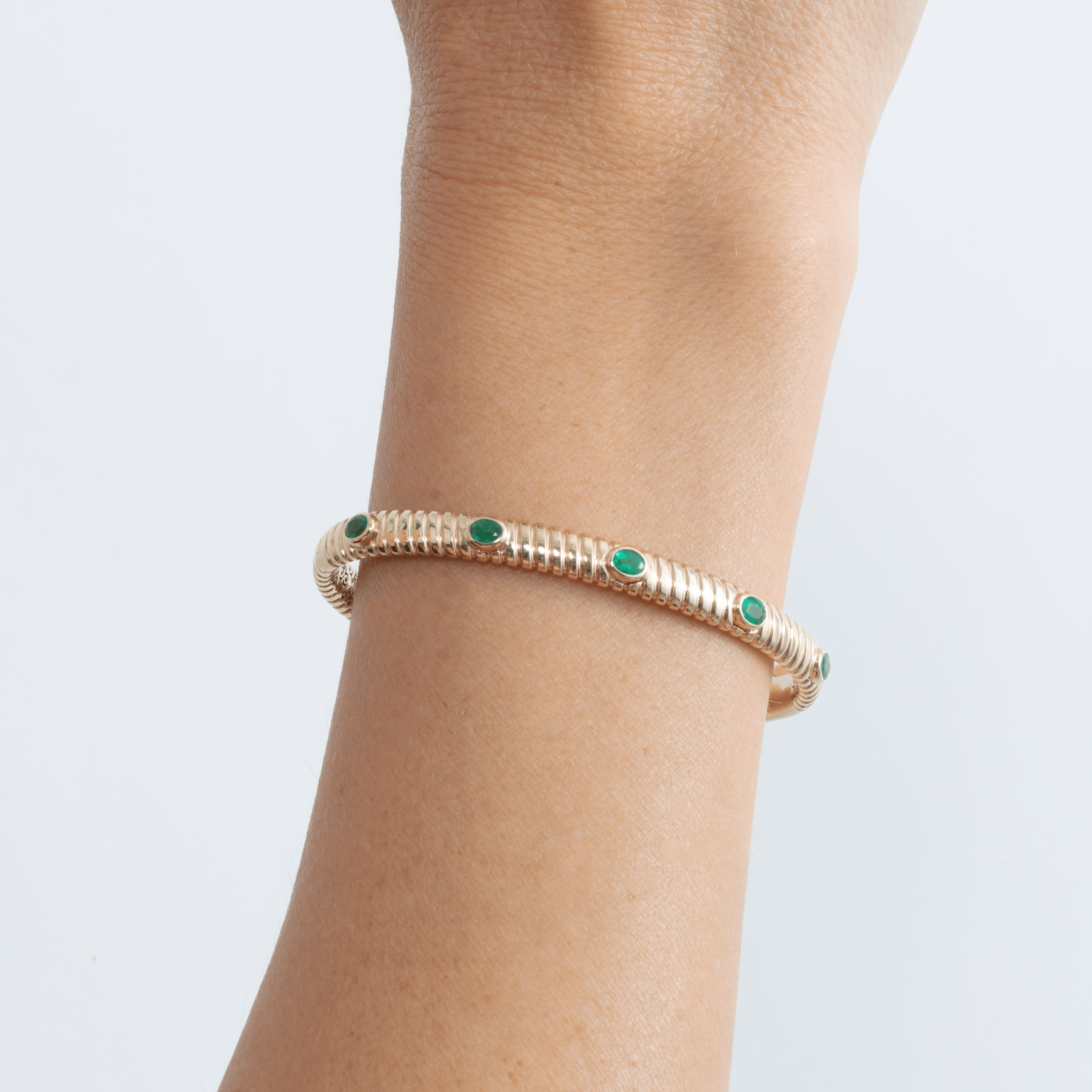 Radiant Ribbed Gem Bracelet