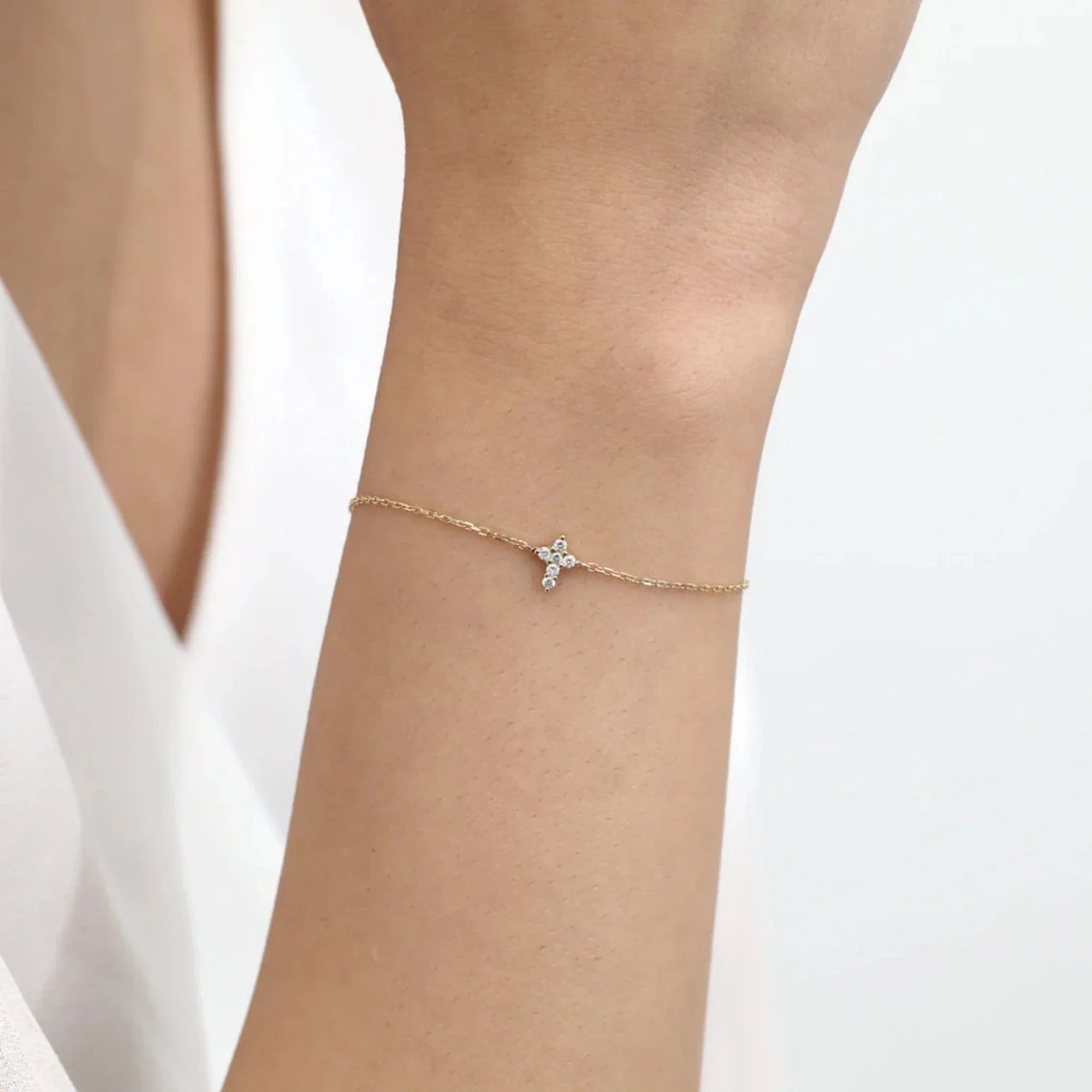 Sparkling Cross Charm Bracelet
