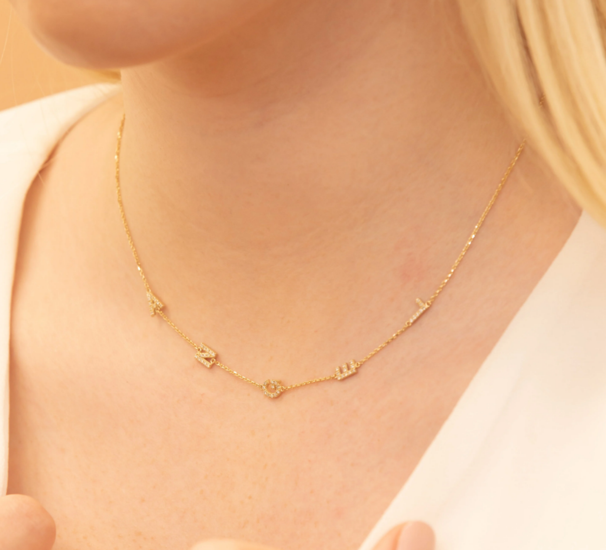 Sideway Elegance Diamond Necklace